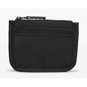 Lululemon True Identity Card Case in Black Slim Zip Wallet Cardholder